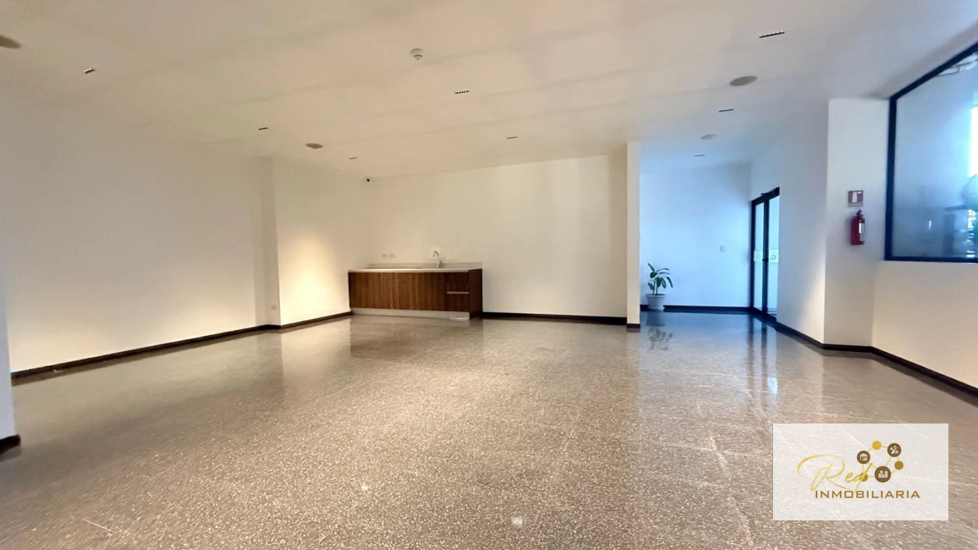 🌟 Venta de Apartamento en Exclusivo Edificio Mira– Zona 10 - 8