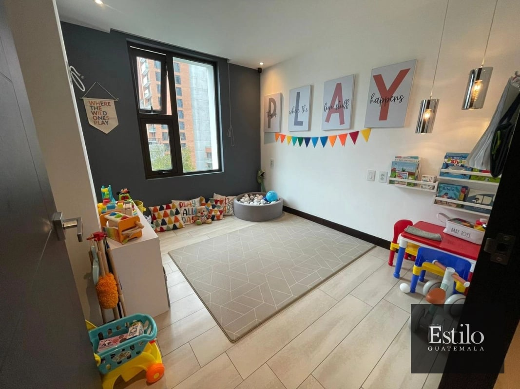 APARTAMENTO EN VENTA ZONA 15 - 10