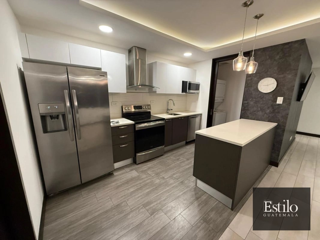 APARTAMENTO EN VENTA ZONA 15 - 7