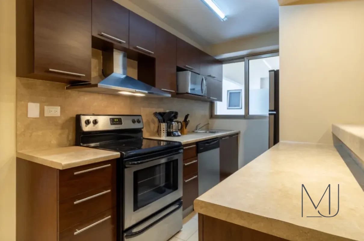 Apartamento en Alquiler | Edificio Cobella | Zona 14 | Amueblado y con balcón — Apartamento en Alquiler en Zona 10, Guatemala, Ciudad — foto 7 de 7