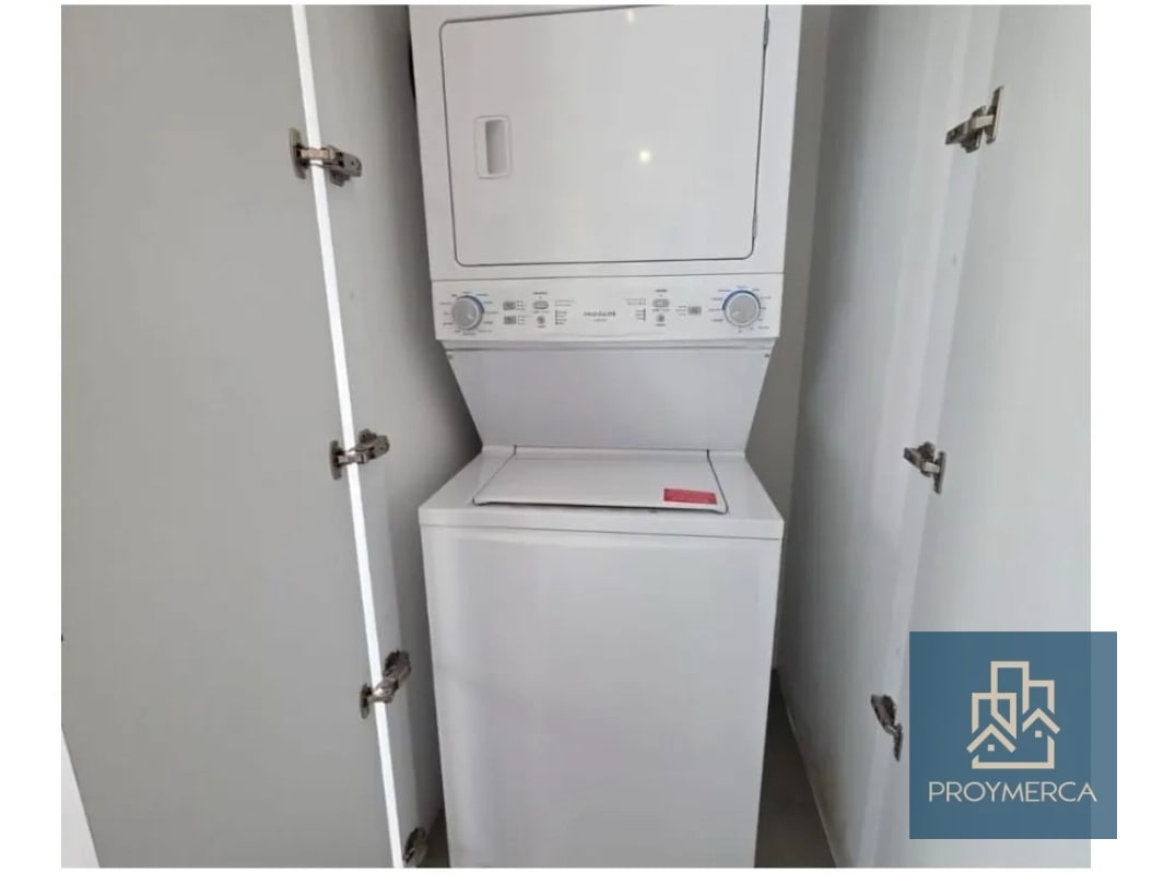 Apartamento en alquiler, Edificio Bonadiez, Zona 10 - 15