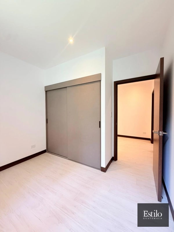 APARTAMENTO EN VENTA - 6