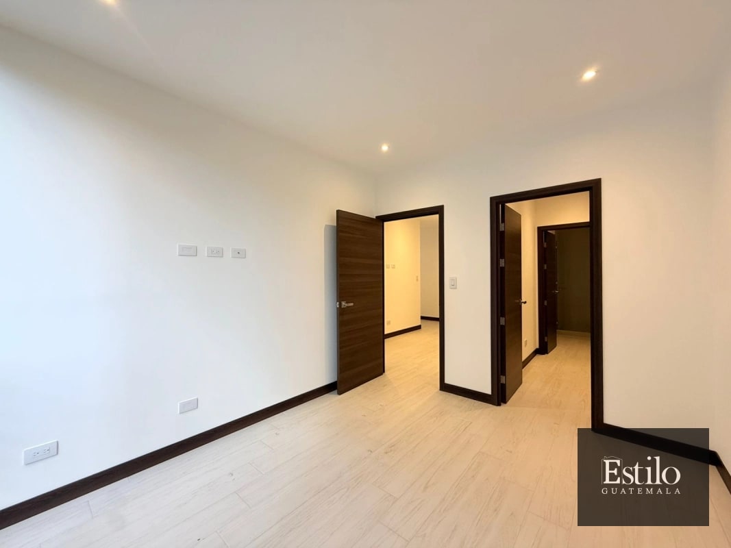 APARTAMENTO EN VENTA - 4