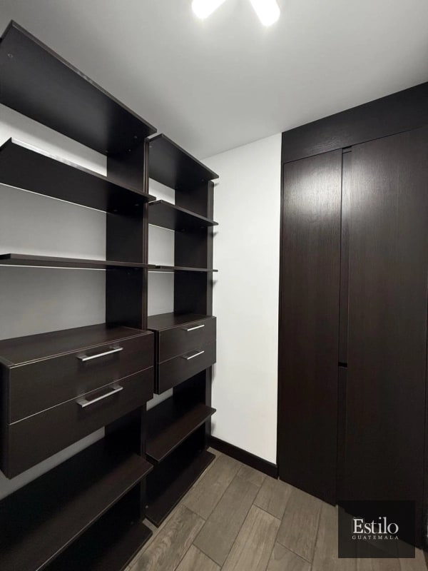 APARTAMENTO EN ZONA 10 - 5