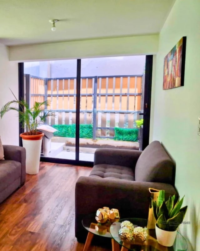APARTAMENTO EN VENTA ZONA 11 EN PRIMER NIVEL CON JARDIN - 10