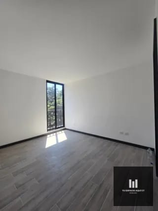 Moderno Apartamento en Velure Zona 16 Con Hermosas Amenidades — Apartamento en Alquiler en Zona 16, Guatemala, Ciudad — miniatura 7 de 12