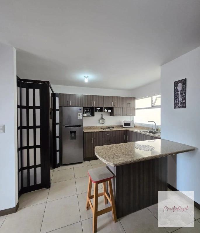 RENTA DE APARTAMENTO AMUEBLADO EN ZONA 11 - 1