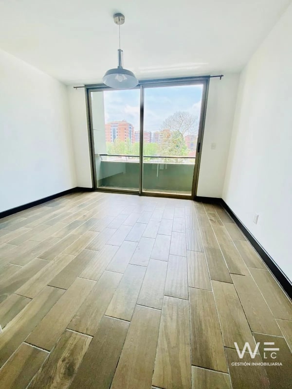 VENDO APARTAMENTO ZONA 10 - 1
