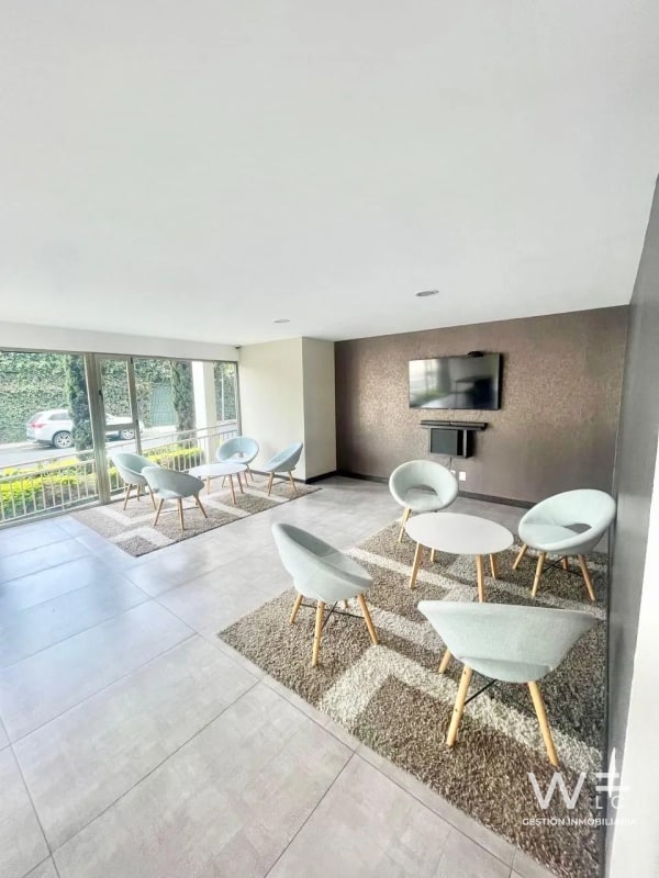 VENDO APARTAMENTO ZONA 10 - 2