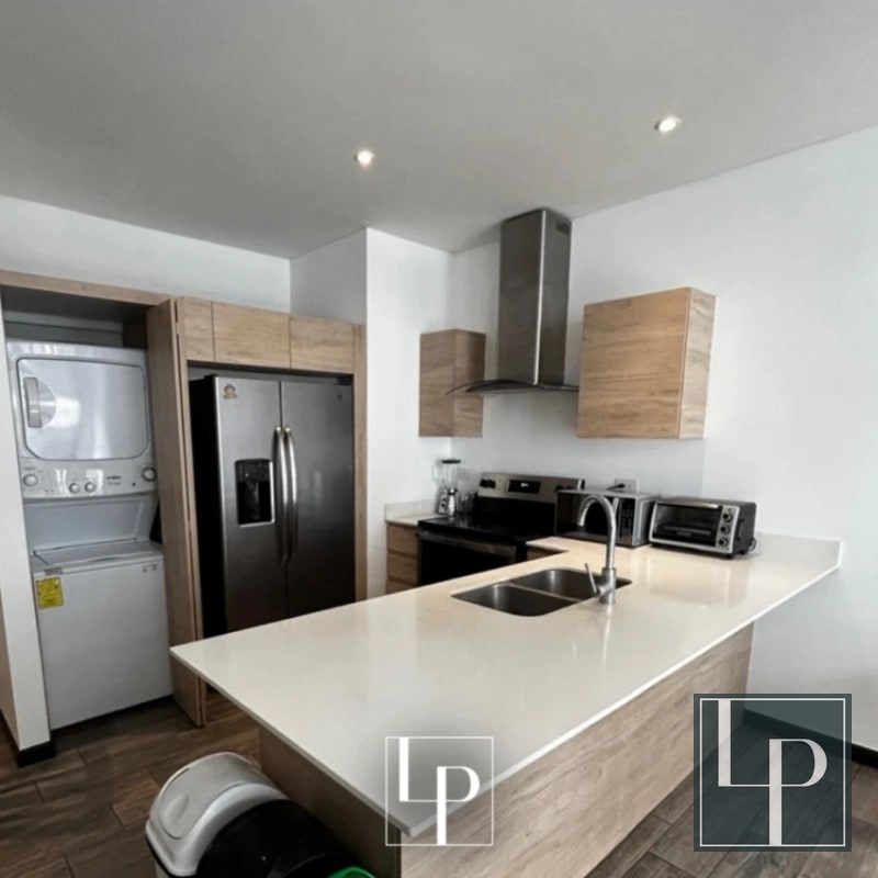 Apartamento Ubicado en Lirios de Cayalá - 1