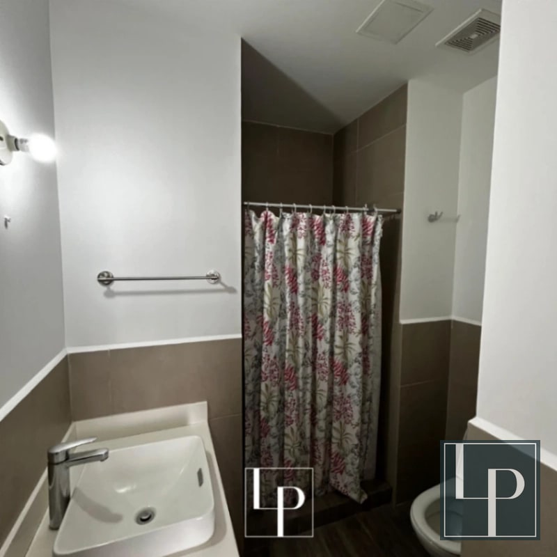 Apartamento Ubicado en Lirios de Cayalá - 2