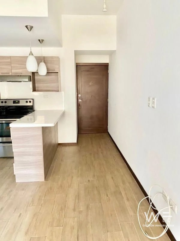 VENDO APARTAMENTO ZONA 13 - 10