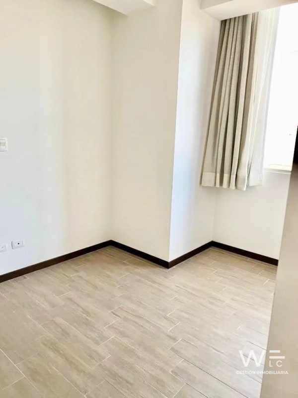 VENDO APARTAMENTO ZONA 13 - 7