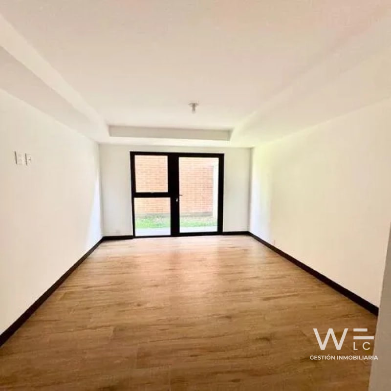 VENDO APARTAMENTO ZONA 15 - 14