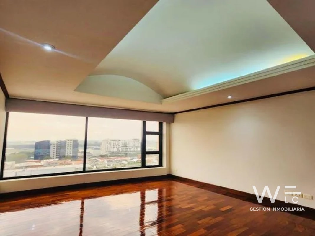 VENDO APARTAMENTO ZONA 14 - 13