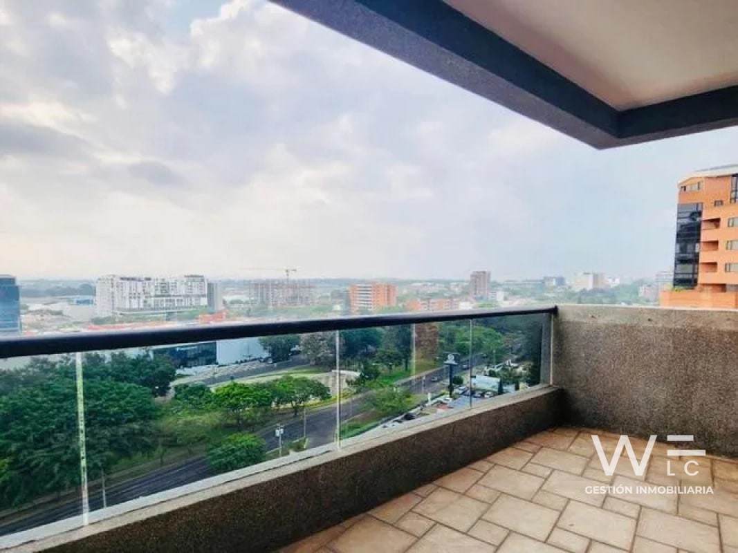 VENDO APARTAMENTO ZONA 14 - 10