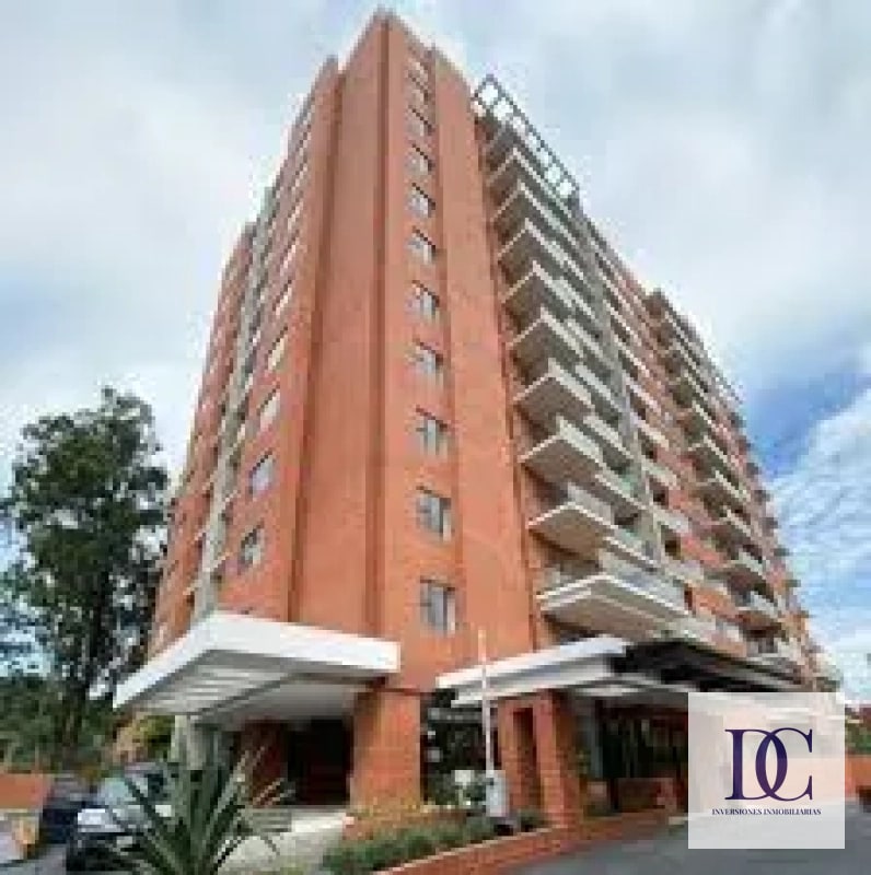 📍 APARTAMENTO AMUEBLADO EN RENTA – EDIFICIO LUCCA | ZONA 10 - 1