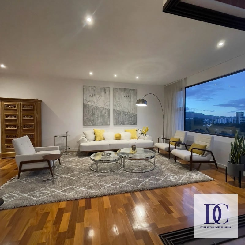 📍 APARTAMENTO AMUEBLADO EN RENTA – EDIFICIO LUCCA | ZONA 10 - 13