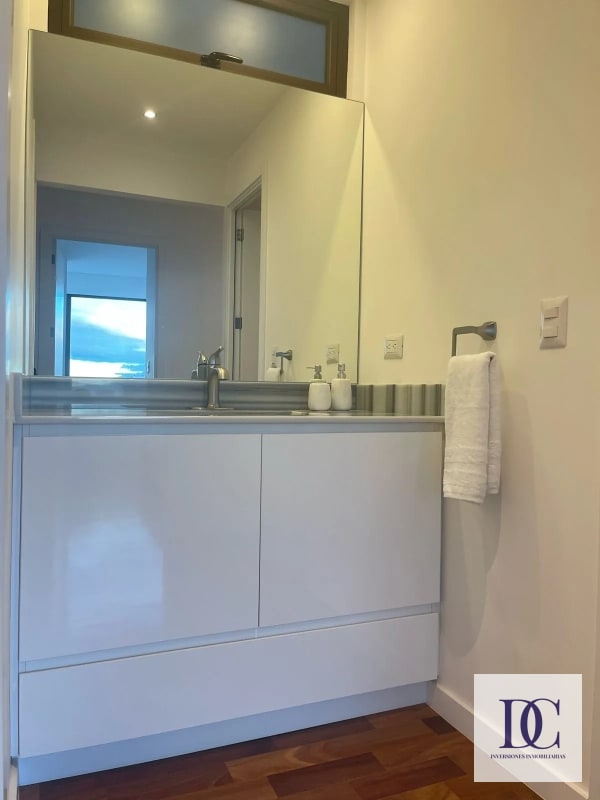 📍 APARTAMENTO AMUEBLADO EN RENTA – EDIFICIO LUCCA | ZONA 10 - 5