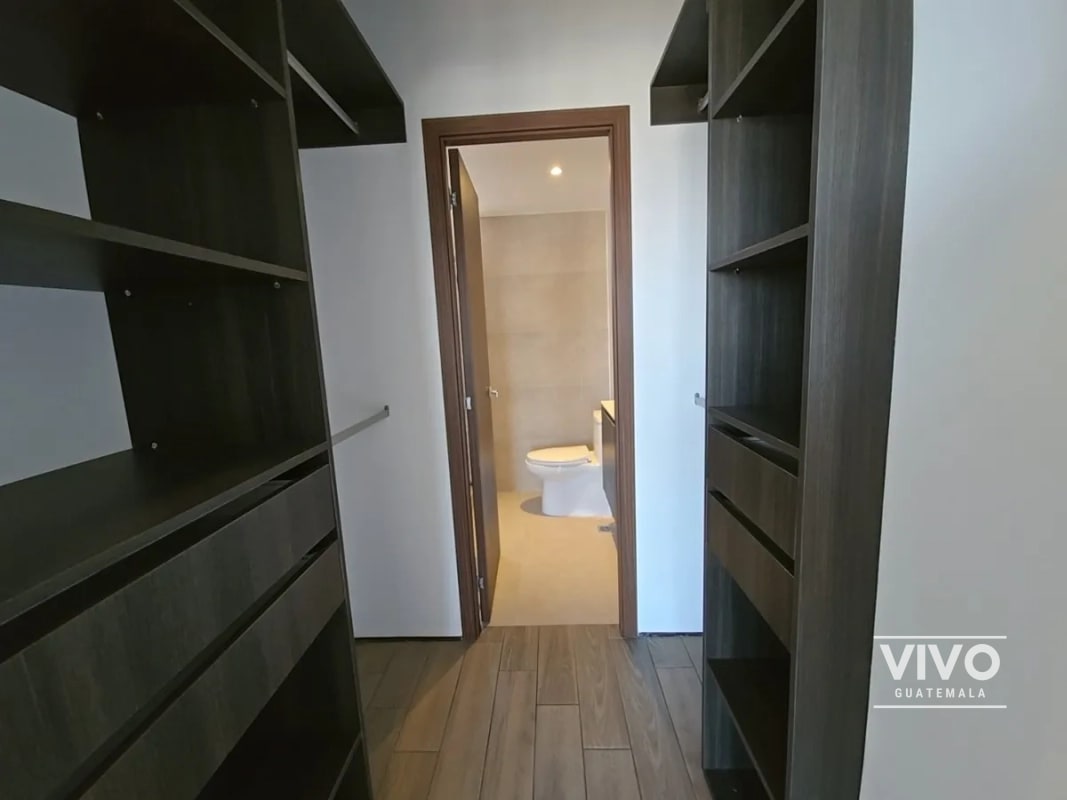 Se renta apartamento, 2 hab, 4 Grados Norte, Zona 4, Q7000 - 5