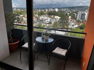 Apartamento amueblado en Zona 10 — Apartamento en Alquiler en Zona 10, Guatemala, Ciudad — miniatura 4 de 5