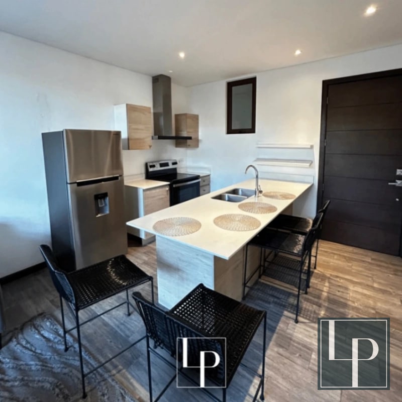 Lindo Apartamento en Renta en Lirios de Cayalá - 8