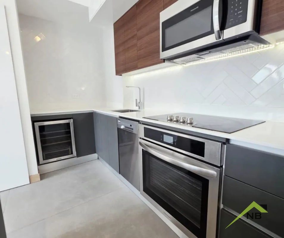Moderno Apartamento en Renta Sector Hospitales Zona 10 - 8