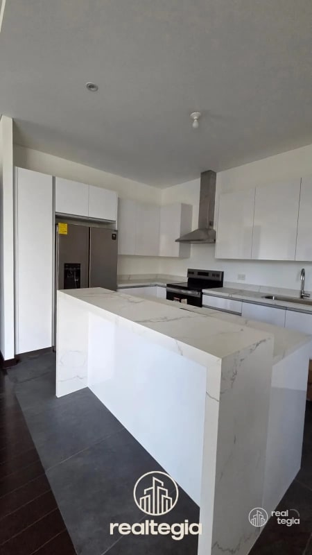 APARTAMENTO EN NOGALES DE CAYALÁ ZONA 16 - 14