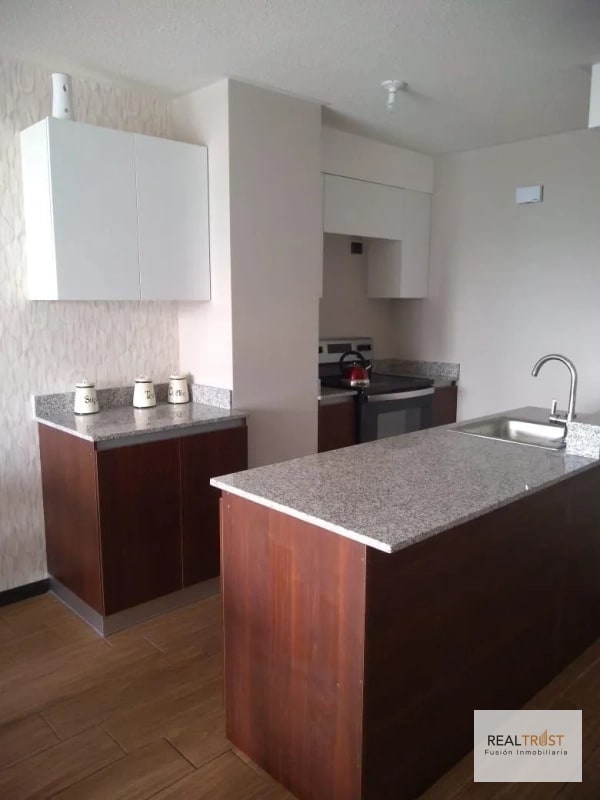 Apartamento en renta Vertical once colonia Toledo zona  11 - 15