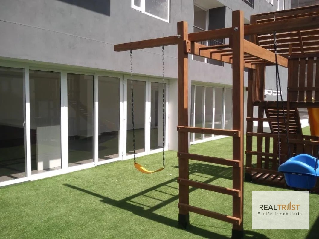 Apartamento en renta Vertical once colonia Toledo zona  11 - 7