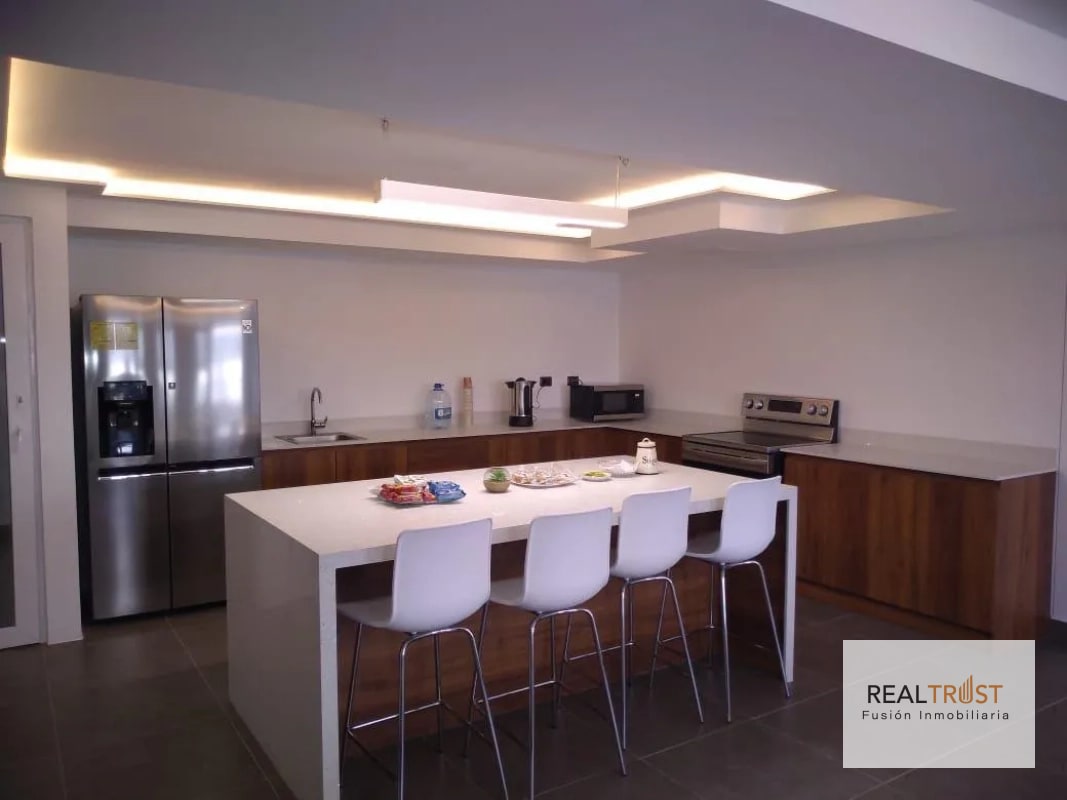 Apartamento en renta Vertical once colonia Toledo zona  11 - 6
