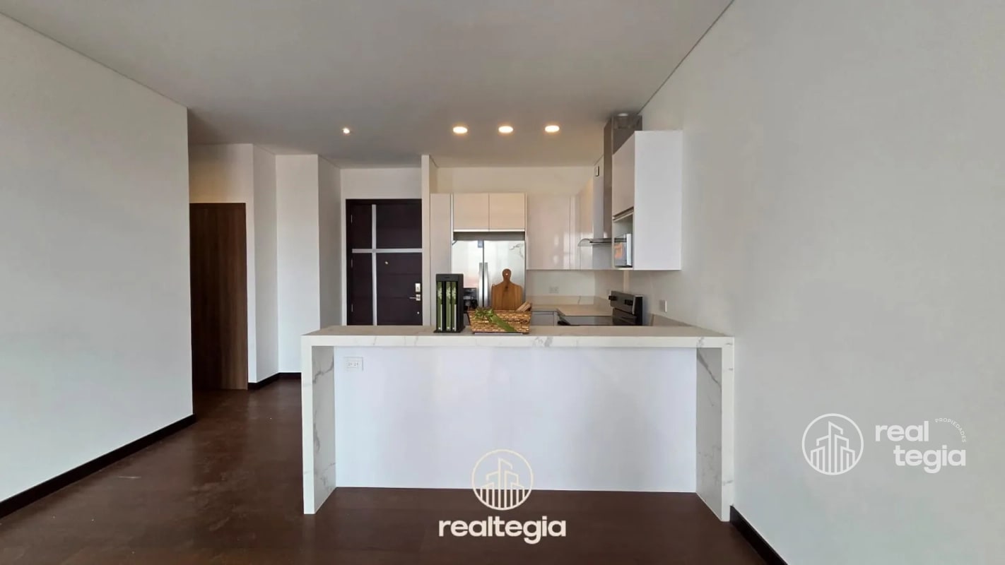 APARTAMENTO EN NOGALES DE CAYALÁ ZONA 16 - 16