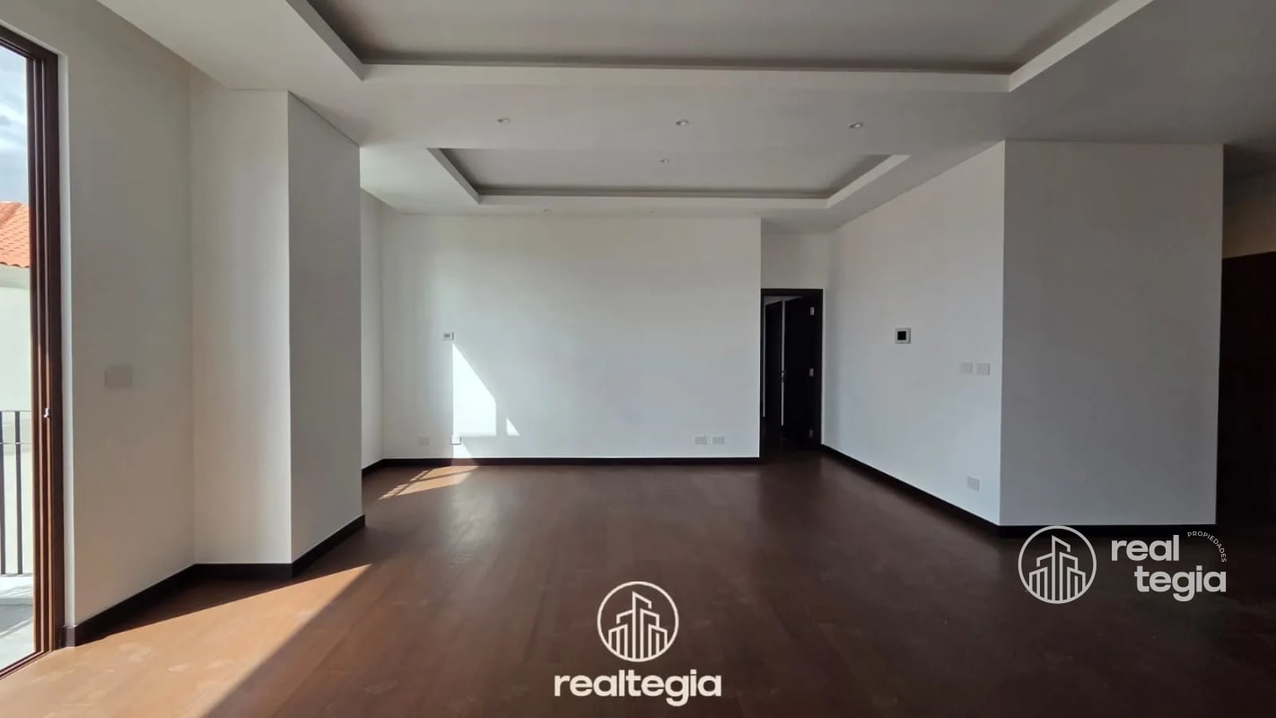 APARTAMENTO EN NOGALES DE CAYALÁ ZONA 16 - 14