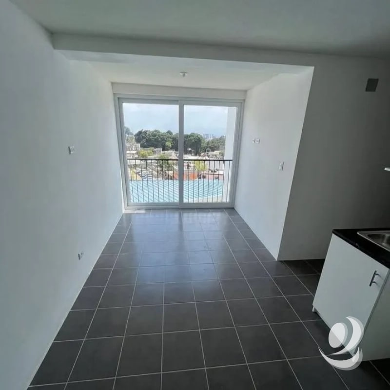 Apartamento en Venta Edificio Berlindo Zona 1 de Mixco - 7