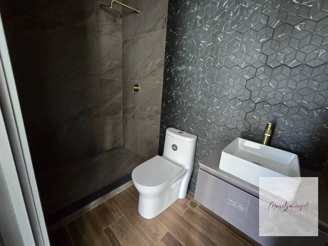 VENTA DE APARTAMENTO EN ZONA 10 PARA ESTRENAR - 9