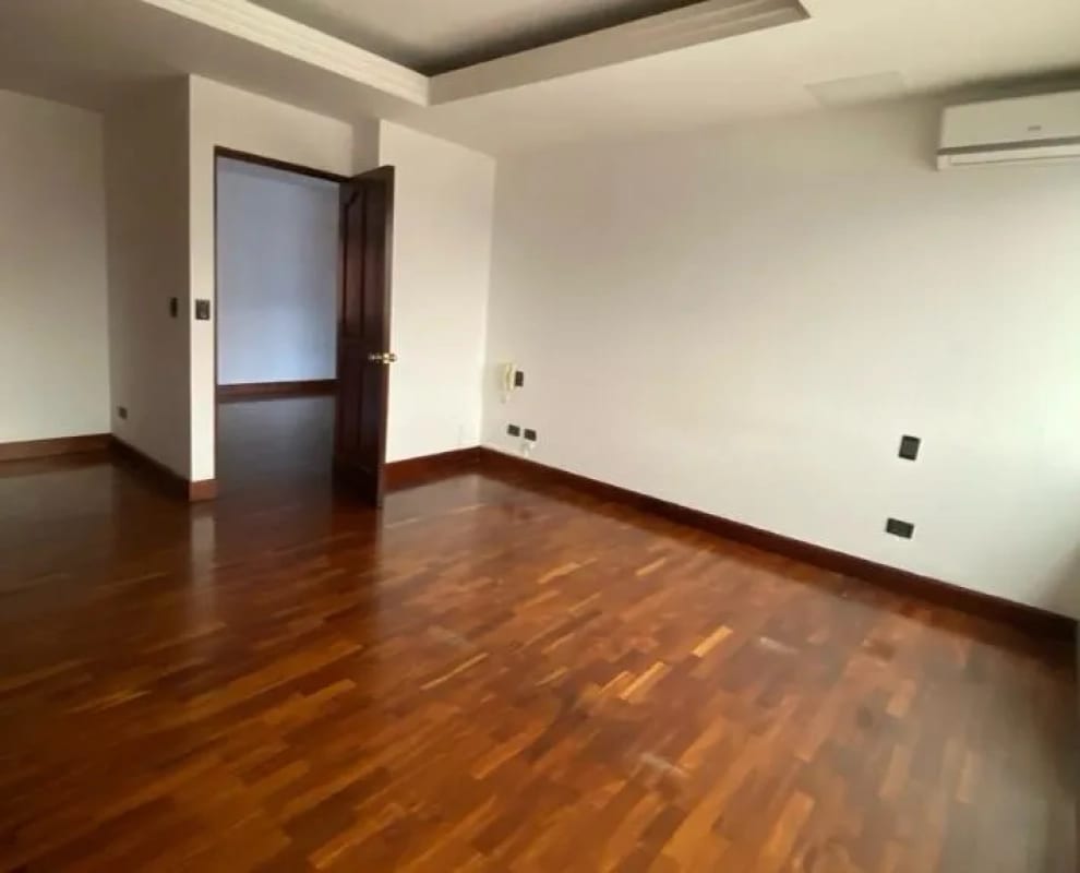 Apartamento en Venta Edificio San Ignacio II — Apartamento en Venta en Zona 10, Guatemala, Ciudad — foto 4 de 7