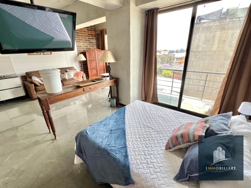 Apartamento amueblado en venta 4 Grados Norte, zona 4 - 7