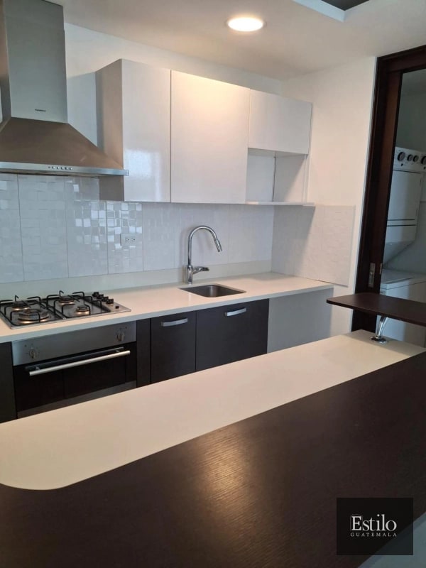 APARTAMENTO EN ALQUILER ZONA 15 - 6