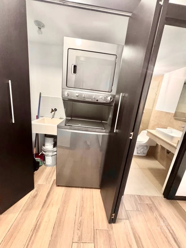 Zona 15 • Apartamento en Renta • Edificio Bonavita • Amueblado - 15