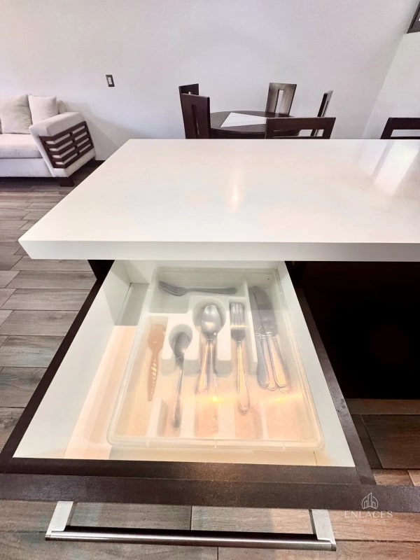 Zona 15 • Apartamento en Renta • Edificio Bonavita • Amueblado - 10