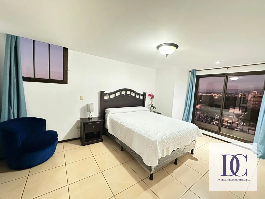 📍 APARTAMENTO EN RENTA AMUEBLADO – EDIFICIO MADELEINE | ZONA 10 - 6
