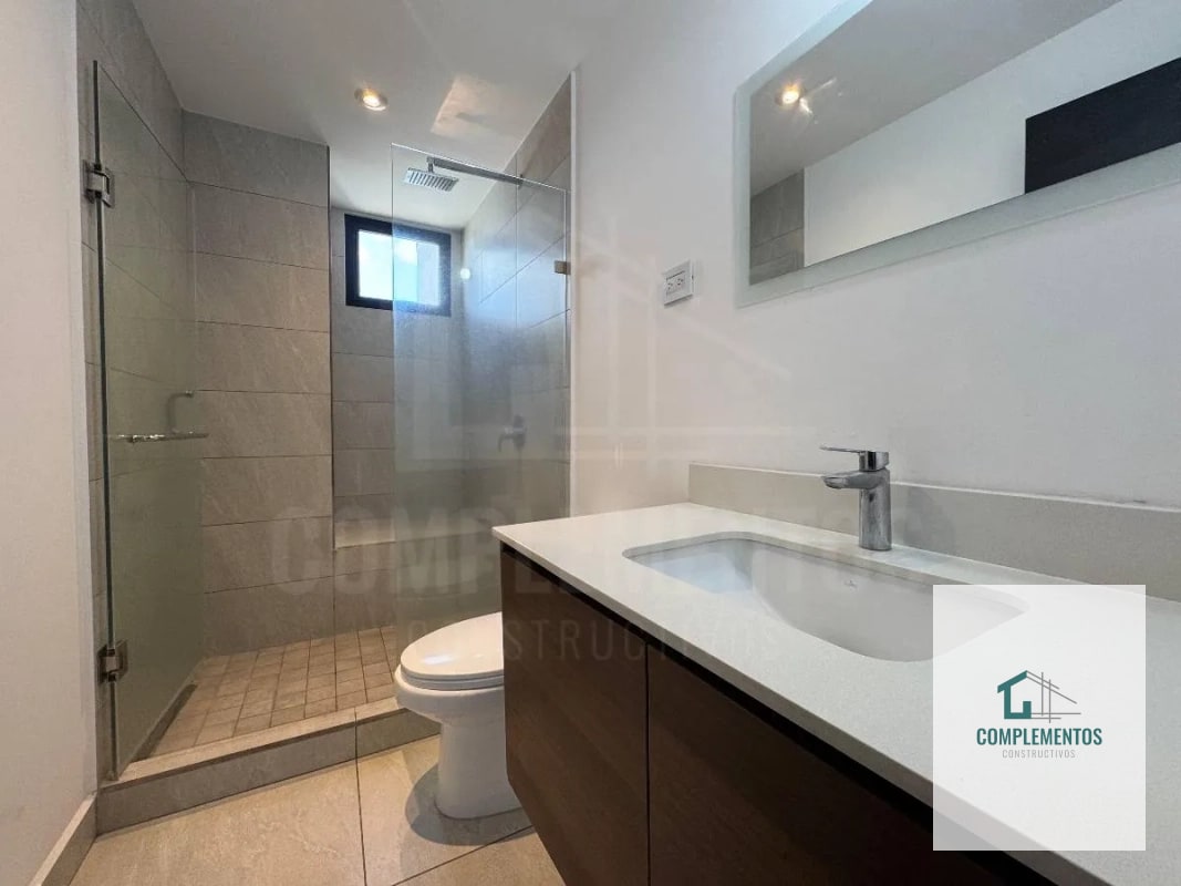 Apartamento en venta zona 10 - 2