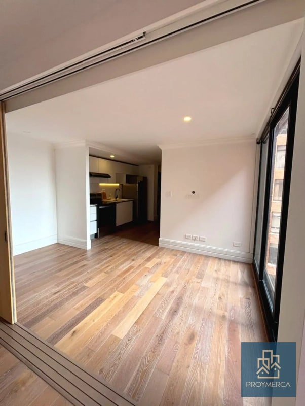 Apartamento con excelente ubicación en alquiler, Edificio Céntrico, Zona 5 - 6