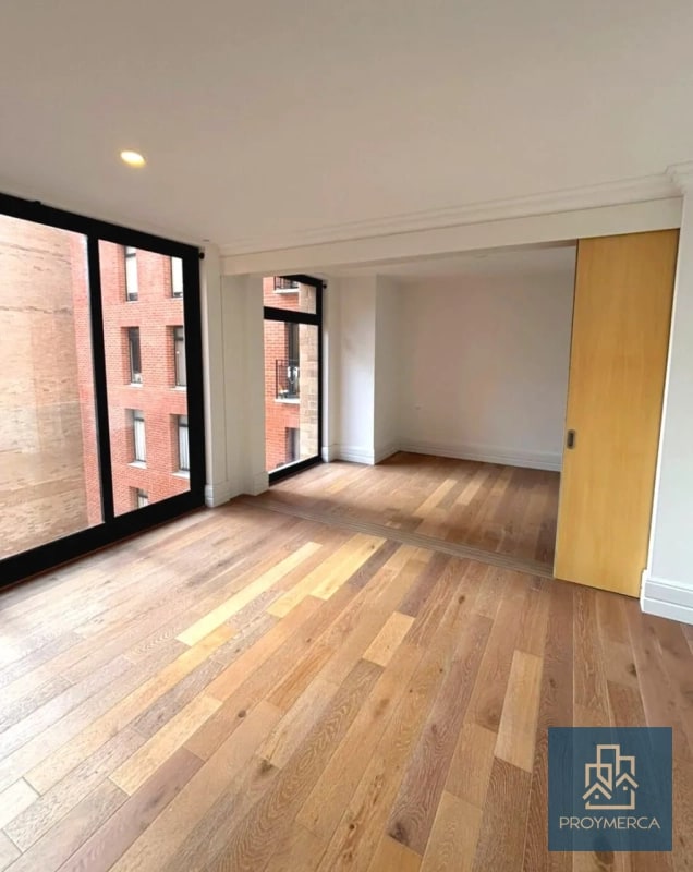 Apartamento con excelente ubicación en alquiler, Edificio Céntrico, Zona 5 - 5