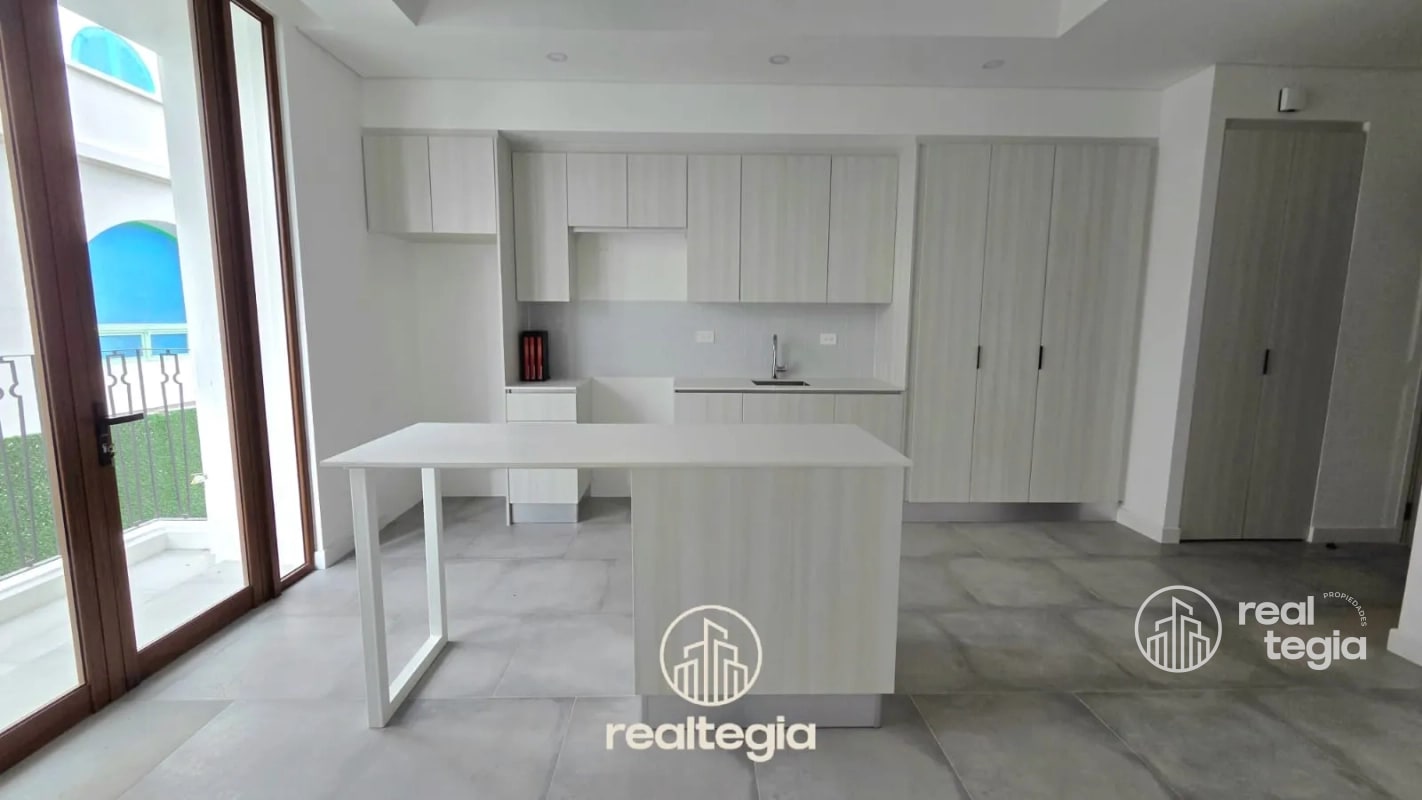 APARTAMENTO ANTARES DE CAYALÁ ZONA 16 - 1