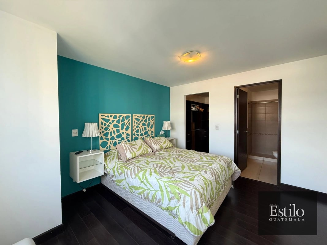 APARTAMENTO EN VENTA ZONA 14 - 8