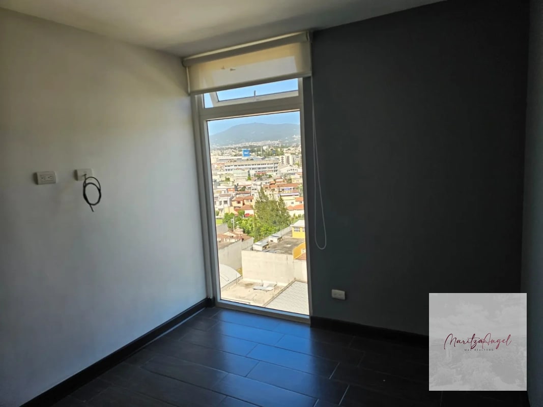 APARTAMENTO EN VENTA EDIFICIO TREO ZONA 4 EL NARANJO - 2