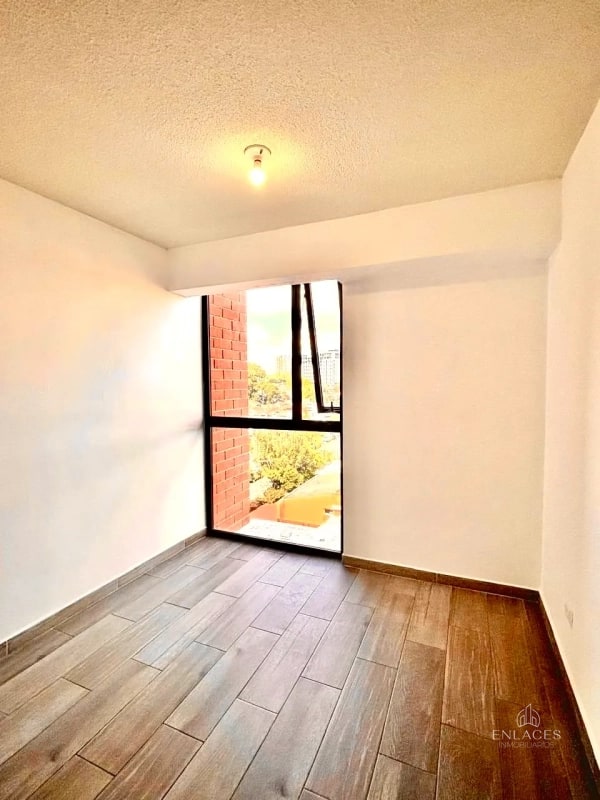 Zona 11 • Apartamento en Venta • Edificio Aralia - 3