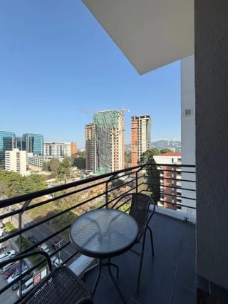 Vendo apartamento en zona 14 — Apartamento en Venta en Catania, Zona 14, Guatemala, Ciudad — miniatura 1 de 14