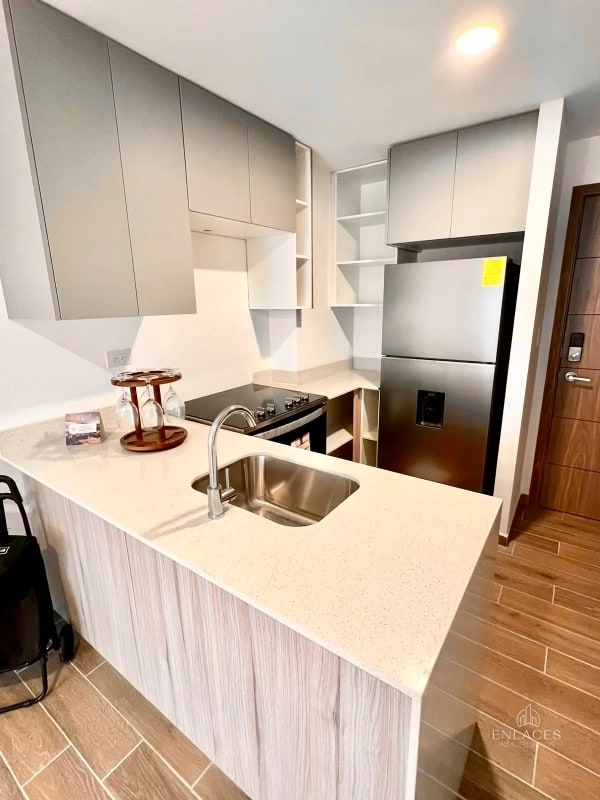 Zona 14 • Apartamento en Renta • Edificio Parque 14 - 7